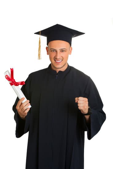 为什么大多数人都想去大学